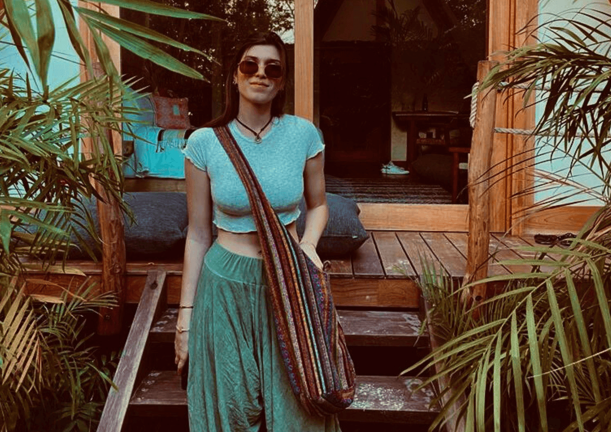 ŚĀRÂ Jewelry Stories — Team